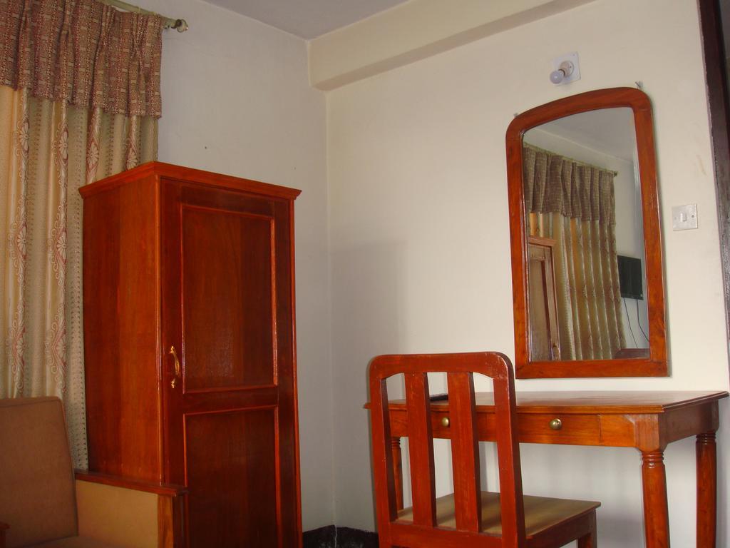Holy Land Hotel Nepal Katmandu Zewnętrze zdjęcie